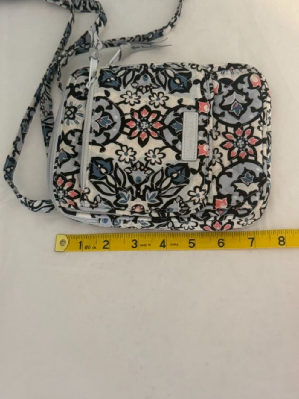 Vera Bradley Quilted Crossbody Bag Medallion Floral Paisley Cotton Hipster Purse - Picture 15 of 15